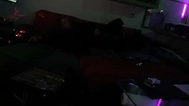 Snapshot of davidgntxxxxx chatting on March 21, 2026, 7:31 am davidgntxxxxx online show from March 21, 2026, 7:31 am