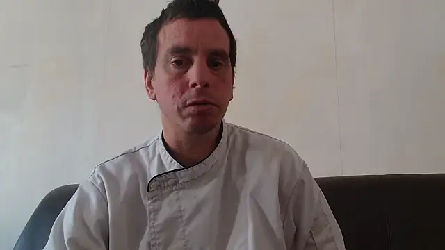 Snapshot of cloupefun chatting on November 27, 2025, 12:49 pm cloupefun online show from November 27, 2025, 12:49 pm