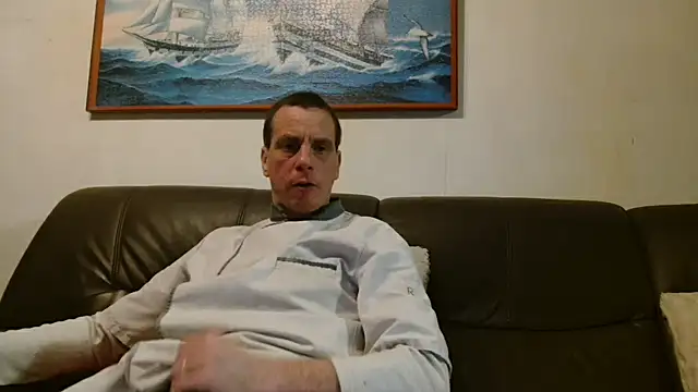 Snapshot of cloupefun chatting on January 12, 2026, 5:25 am cloupefun online show from January 12, 2026, 5:25 am