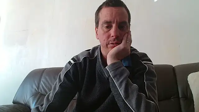 Snapshot of cloupefun chatting on October 26, 2025, 8:48 am cloupefun online show from October 26, 2025, 8:48 am