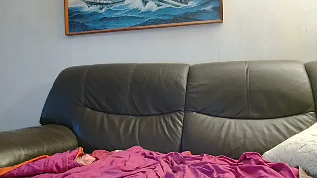 Snapshot of cloupefun chatting on February 19, 2026, 7:27 am cloupefun online show from February 19, 2026, 7:27 am