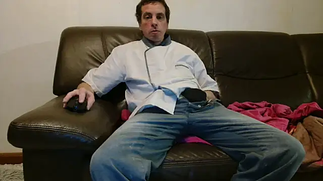 Snapshot of cloupefun chatting on December 16, 2025, 7:23 am cloupefun online show from December 16, 2025, 7:23 am