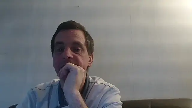 Snapshot of cloupefun chatting on November 22, 2025, 7:29 am cloupefun online show from November 22, 2025, 7:29 am