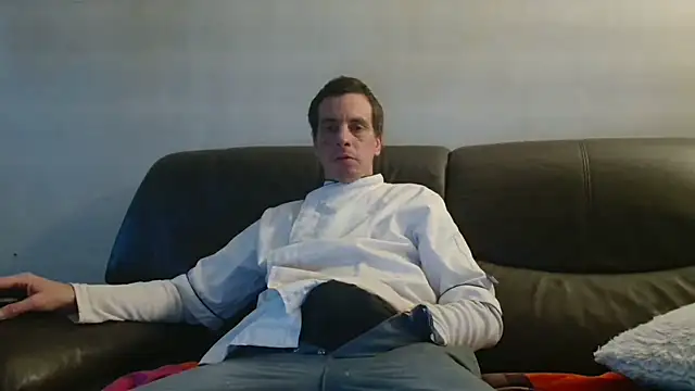 Snapshot of cloupefun chatting on November 20, 2025, 7:20 am cloupefun online show from November 20, 2025, 7:20 am