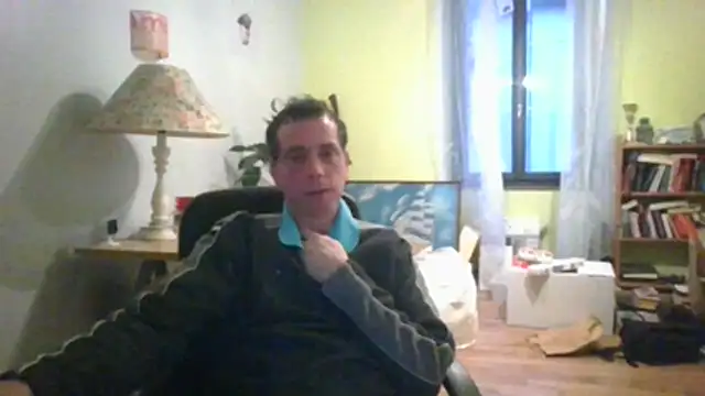 Snapshot of cloupefun chatting on November 30, 2025, 4:30 pm cloupefun online show from November 30, 2025, 4:30 pm