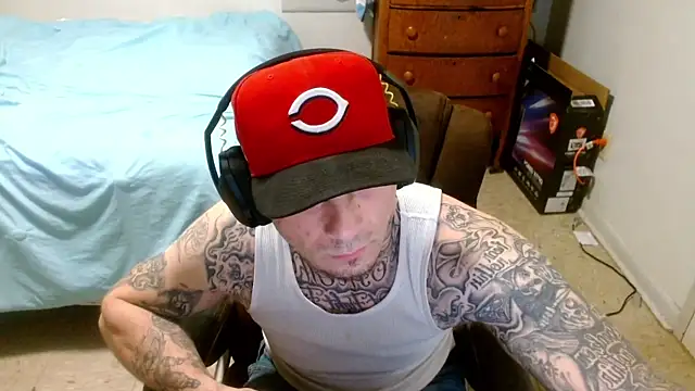 Snapshot of DADDY_KANE8--- chatting on April 1, 2026, 4:03 am DADDY KANE8--- online show from April 1, 2026, 4:03 am