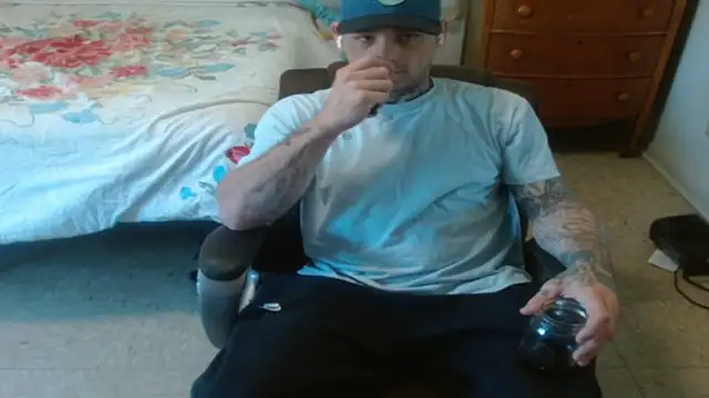 Snapshot of DADDY_KANE8--- chatting on July 8, 2026, 3:34 pm DADDY KANE8--- online show from July 8, 2026, 3:34 pm
