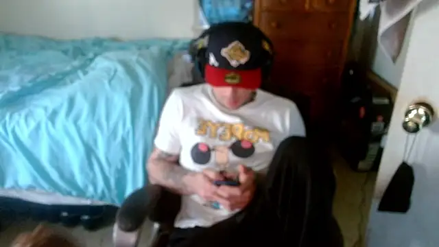Snapshot of DADDY_KANE8--- chatting on March 28, 2026, 3:57 pm DADDY KANE8--- online show from March 28, 2026, 3:57 pm