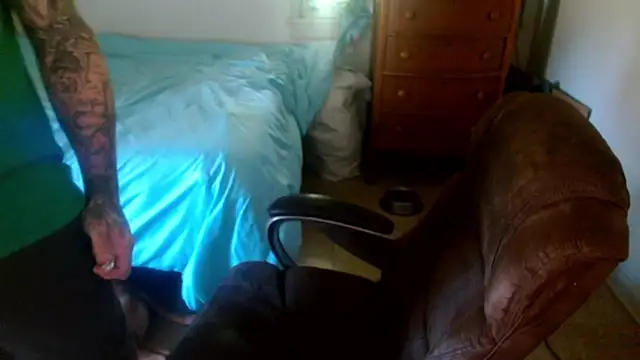 Snapshot of DADDY_KANE8--- chatting on April 23, 2026, 4:19 pm DADDY KANE8--- online show from April 23, 2026, 4:19 pm