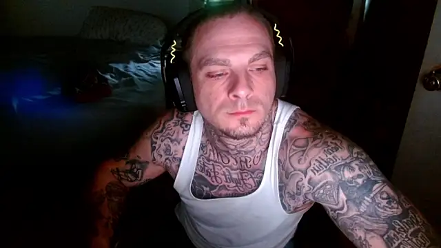 Snapshot of DADDY_KANE8--- chatting on April 18, 2026, 10:32 pm DADDY KANE8--- online show from April 18, 2026, 10:32 pm