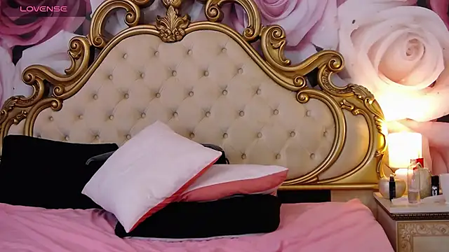 Snapshot of HessaHessy chatting on September 30, 2025, 5:08 pm HessaHessy online show from September 30, 2025, 5:08 pm