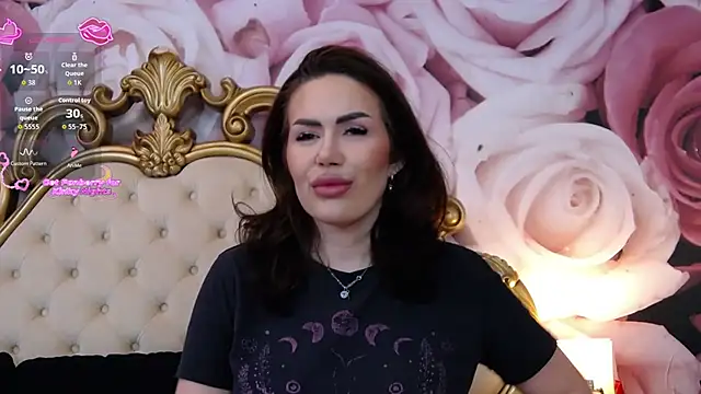 Snapshot of HessaHessy chatting on December 16, 2025, 5:28 pm HessaHessy online show from December 16, 2025, 5:28 pm