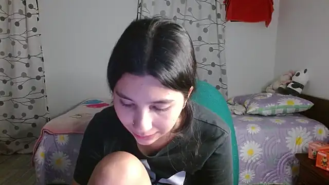 Snapshot of mia__lopez_ chatting on February 27, 2025, 4:13 am mia lopez online show from February 27, 2025, 4:13 am