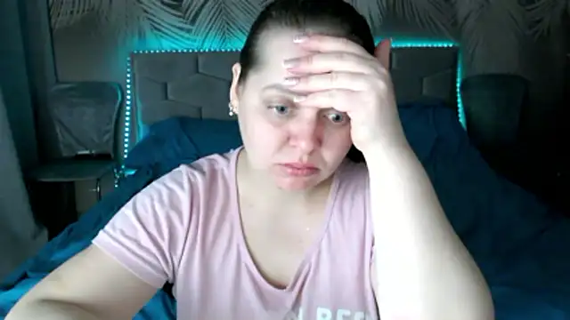 Snapshot of uliastar chatting on March 3, 2026, 9:38 am uliastar online show from March 3, 2026, 9:38 am