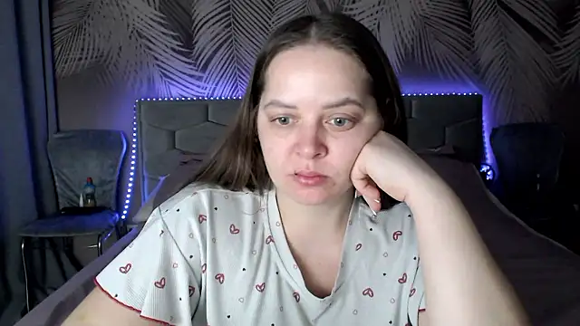 Snapshot of uliastar chatting on January 8, 2026, 6:30 am uliastar online show from January 8, 2026, 6:30 am