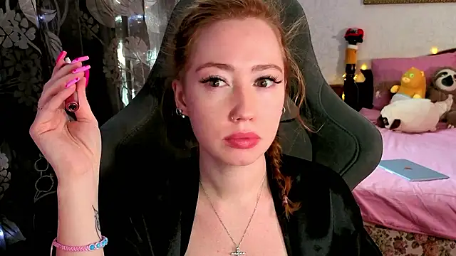 Snapshot of TinaBrook chatting on February 25, 2026, 4:34 am TinaBrook online show from February 25, 2026, 4:34 am