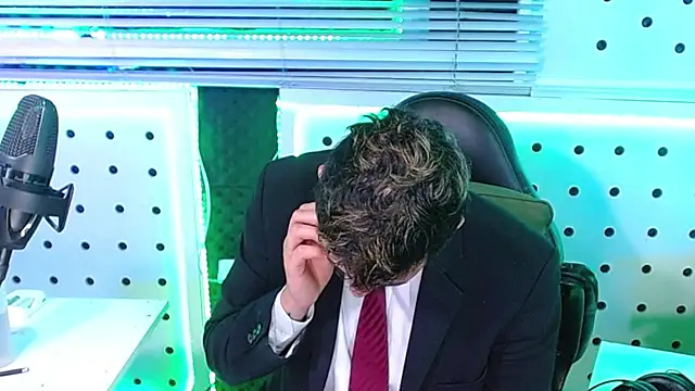 Snapshot of Darko0717 chatting on December 18, 2025, 3:05 pm Darko0717 online show from December 18, 2025, 3:05 pm