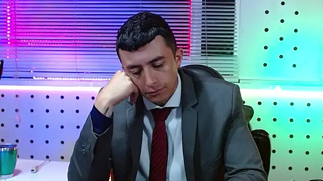 Snapshot of Darko0717 chatting on March 10, 2026, 12:31 pm Darko0717 online show from March 10, 2026, 12:31 pm