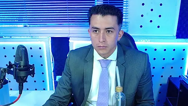 Snapshot of Darko0717 chatting on January 8, 2026, 2:34 pm Darko0717 online show from January 8, 2026, 2:34 pm