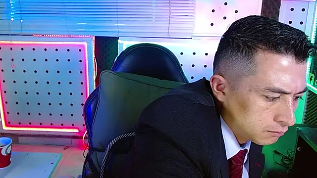 Snapshot of Darko0717 chatting on February 9, 2026, 11:41 am Darko0717 online show from February 9, 2026, 11:41 am