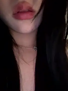 Serena-AU online show from January 5, 2026, 5:27 pm