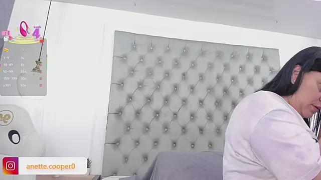 anette cooper online show from September 27, 2025, 3:56 am