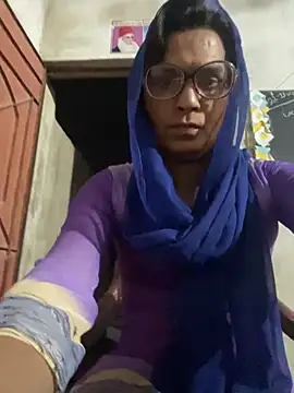 Apple00001xh online show from November 23, 2025, 9:47 pm