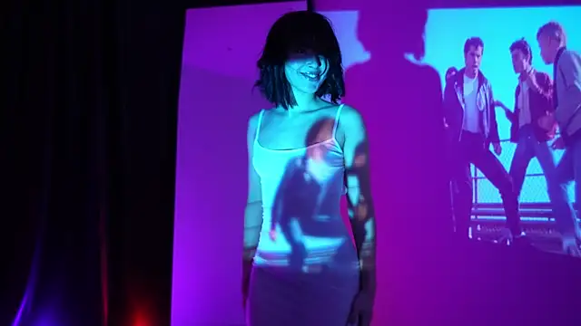 anniehillofficial online show from March 1, 2025, 8:53 pm