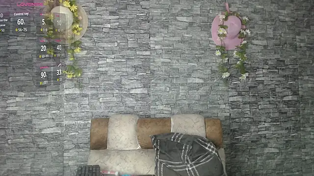 Danna Paolaa  online show from October 18, 2025, 7:49 pm