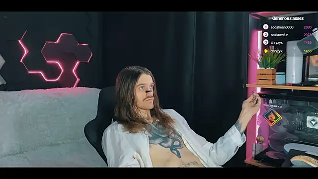 Snapshot of TechnoJesus chatting on January 17, 2025, 3:32 pm TechnoJesus online show from January 17, 2025, 3:32 pm