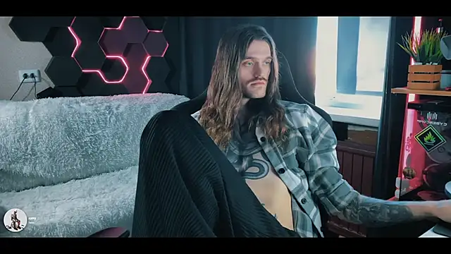 Snapshot of TechnoJesus chatting on January 18, 2025, 9:24 am TechnoJesus online show from January 18, 2025, 9:24 am