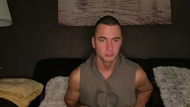 paulblack21 online show from October 31, 2025, 6:48 pm