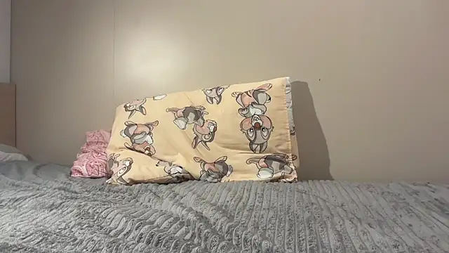 Sasha  Love online show from April 15, 2026, 7:58 pm