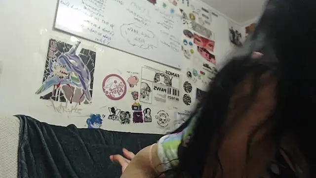 Snapshot of veronica_salas chatting on May 24, 2026, 10:15 am veronica salas online show from May 24, 2026, 10:15 am