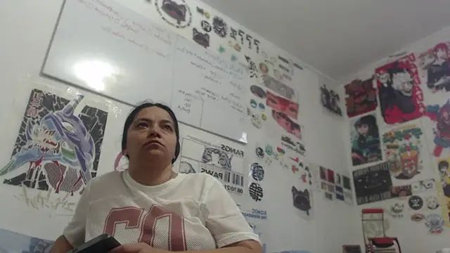 Snapshot of veronica_salas chatting on June 8, 2026, 11:11 am veronica salas online show from June 8, 2026, 11:11 am