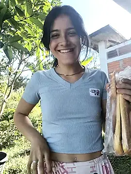 Snapshot of Juam22 chatting on February 4, 2026, 2:34 pm Juam22 online show from February 4, 2026, 2:34 pm