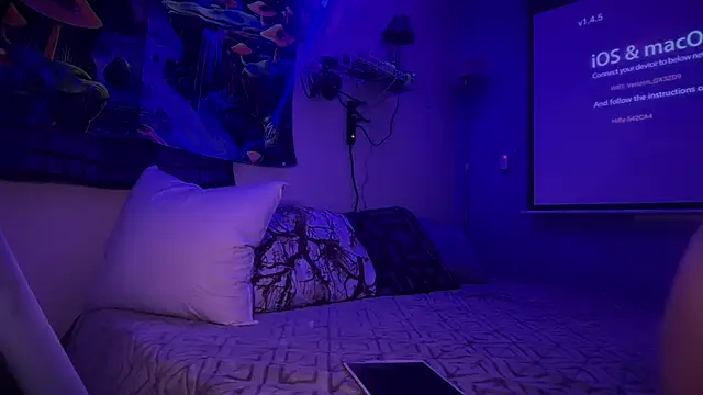 Fr4nk1eFFuxxx online show from March 9, 2025, 8:51 am