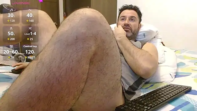 Snapshot of rodrher81 chatting on September 28, 2025, 11:17 am rodrher81 online show from September 28, 2025, 11:17 am