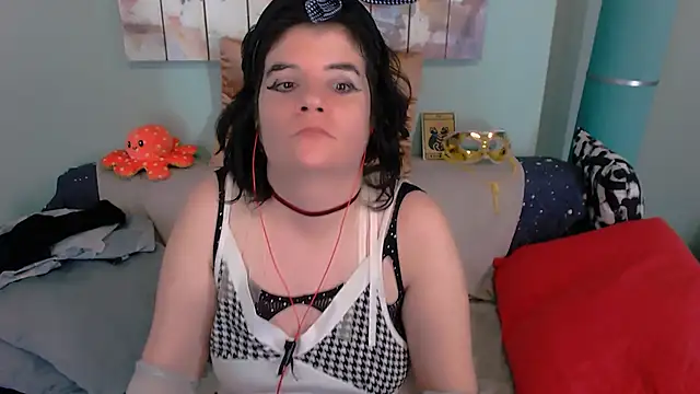 Snapshot of EverlyRays chatting on October 26, 2025, 9:26 pm EverlyRays online show from October 26, 2025, 9:26 pm