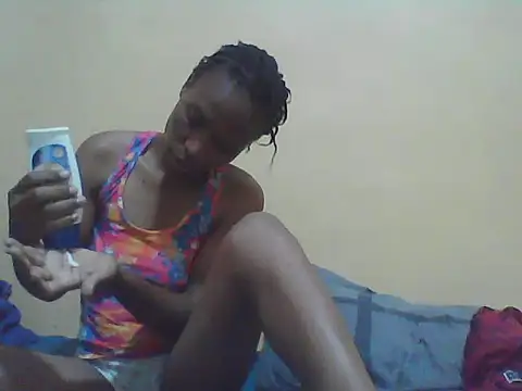 Smillie prety online show from March 4, 2026, 4:31 am