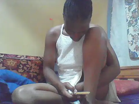 Snapshot of Smillie_prety chatting on June 16, 2026, 6:46 am Smillie prety online show from June 16, 2026, 6:46 am