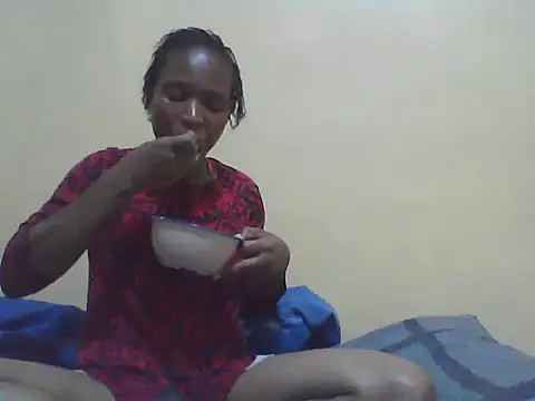 Smillie prety online show from March 4, 2026, 5:10 pm