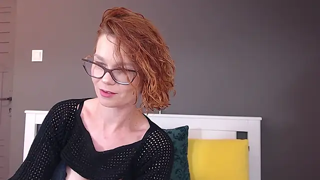 Snapshot of AugustStormS chatting on December 22, 2024, 12:17 am AugustStormS online show from December 22, 2024, 12:17 am