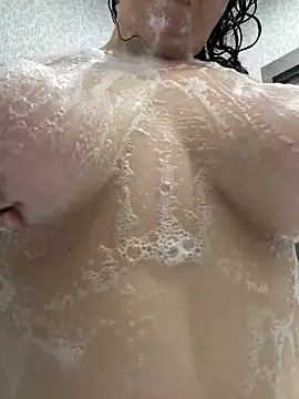 Snapshot of Taisia_W chatting on February 27, 2025, 5:51 am Taisia W online show from February 27, 2025, 5:51 am