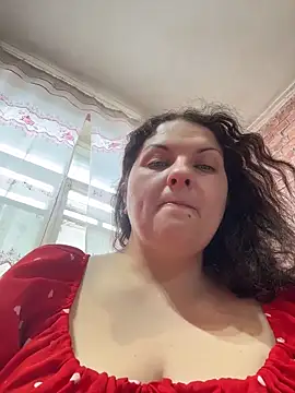 Taisia W online show from April 17, 2026, 11:46 am