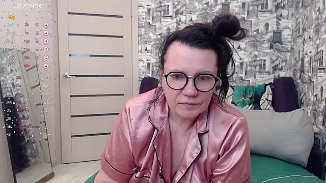 Snapshot of your_space chatting on February 21, 2026, 12:23 am your space online show from February 21, 2026, 12:23 am