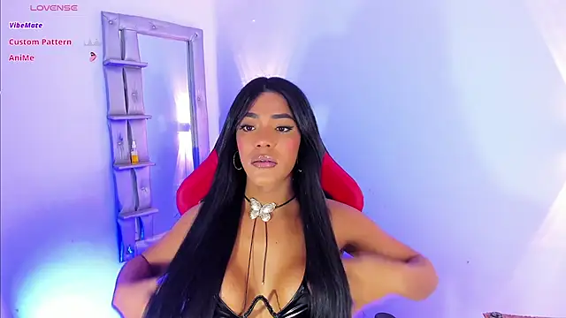 Snapshot of Fenty_XX chatting on December 18, 2025, 7:02 am Fenty XX online show from December 18, 2025, 7:02 am