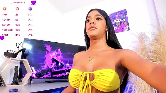 Snapshot of Fenty_XX chatting on September 26, 2025, 8:38 pm Fenty XX online show from September 26, 2025, 8:38 pm