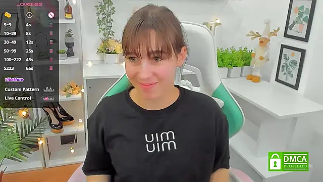 Snapshot of _Eliizabeth_ chatting on March 18, 2025, 12:40 am Eliizabeth online show from March 18, 2025, 12:40 am