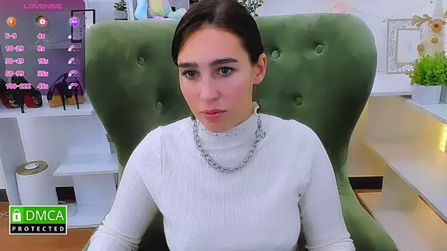 Snapshot of _Eliizabeth_ chatting on October 8, 2025, 9:04 pm Eliizabeth online show from October 8, 2025, 9:04 pm